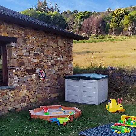 O Busto Aldea Rural, Horno 2